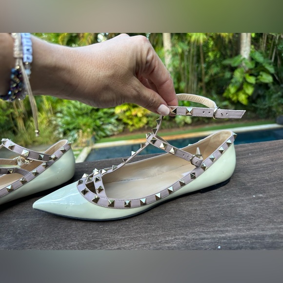 Valentino studded flats only worn once in perfect condition!!! - Picture 11 of 15